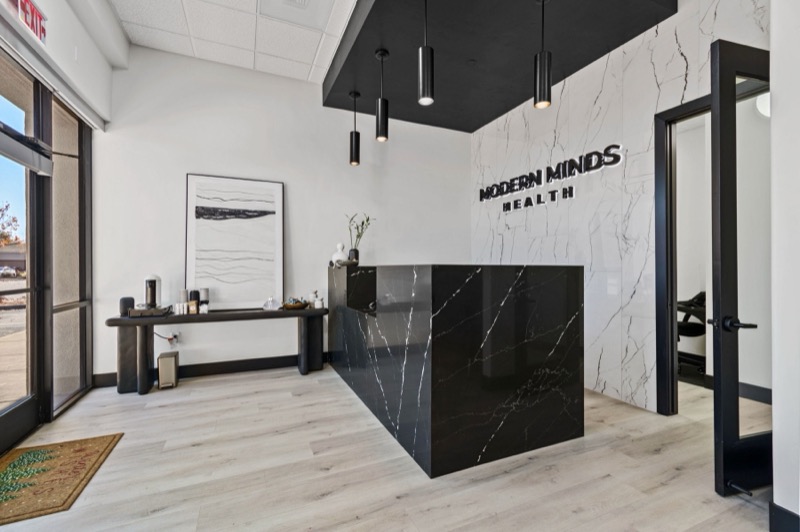 The reception desk at Modern Minds Health in Sacramento